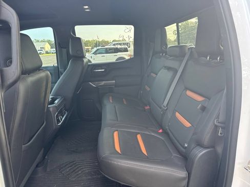 Used 2020 GMC Sierra 1500 AT4 w/ AT4 Premium Package AWD/4WD image 12