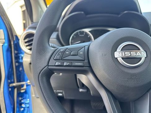 Used 2023 Nissan Versa S w/ Trunk Package image 16