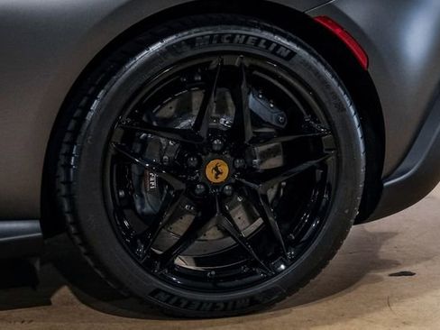 Used 2025 Ferrari Roma Spider image 45