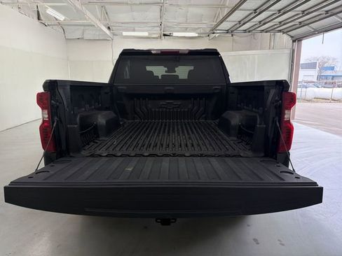 Certified 2024 Chevrolet Silverado 1500 LT AWD/4WD image 15