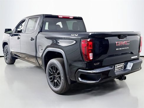 New 2026 GMC Sierra 1500 Elevation image 3