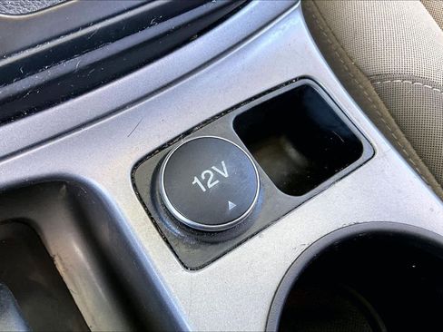 Used 2015 Ford Escape SE w/ Equipment Group 201A image 31