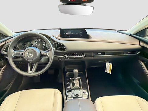 Used 2025 MAZDA CX-30 AWD 2.5 S w/ Premium Package image 16