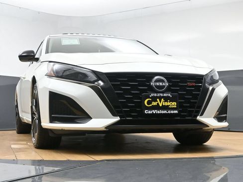 Used 2023 Nissan Altima 2.5 SR AWD/4WD image 50