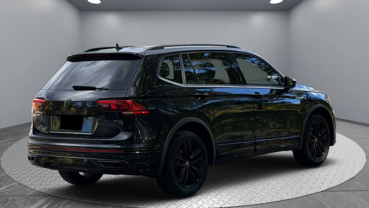 Used 2022 Volkswagen Tiguan SE R-Line AWD/4WD image 7