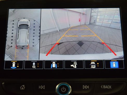 Used 2024 Chevrolet Equinox RS w/ RS Leather Package AWD/4WD image 49