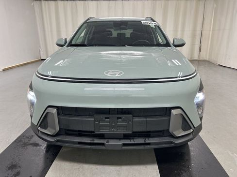 Used 2024 Hyundai Kona SEL AWD/4WD image 3