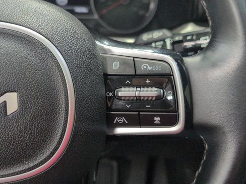 Used 2022 Kia Sorento SX FWD image 11