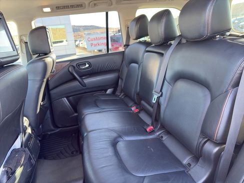 Used 2020 Nissan Armada Platinum w/ Interior Lighting Package image 14