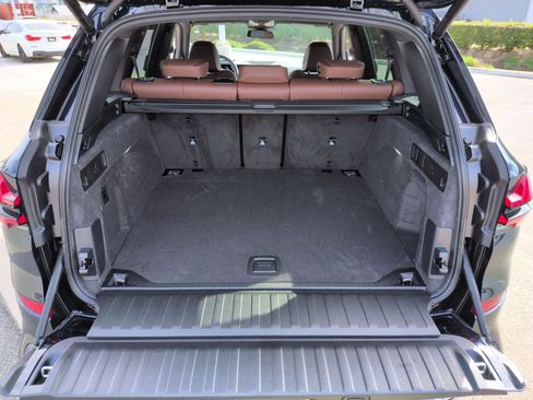 New 2026 BMW X5 xDrive40i w/ M Sport Package image 32