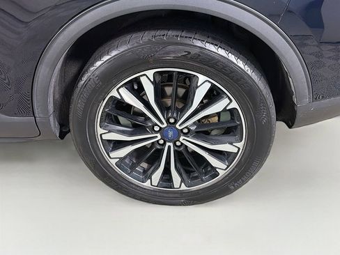 Used 2021 Ford Escape SE w/ SE Sport Appearance Package FWD image 26