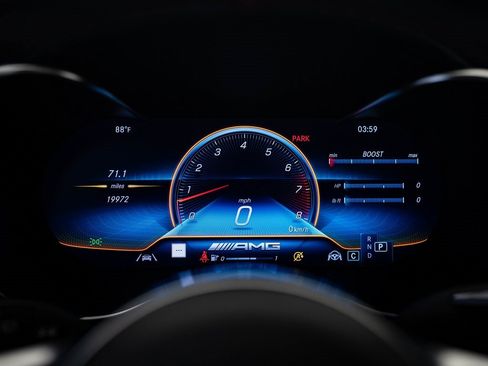 Certified 2022 Mercedes-Benz GLC 43 AMG 4MATIC image 30