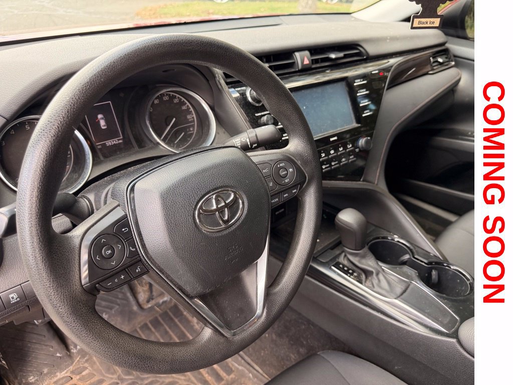 Used 2020 Toyota Camry LE FWD image 13