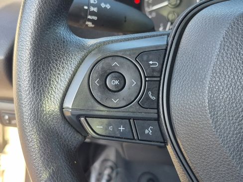 Used 2021 Toyota Corolla LE FWD image 29