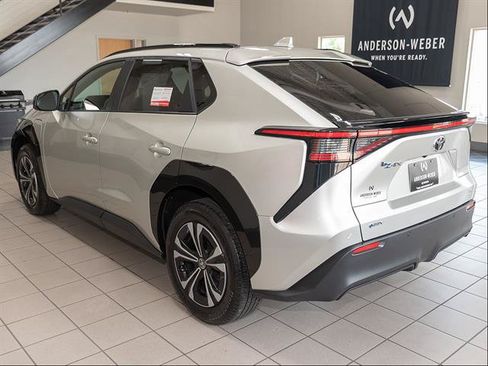 Used 2024 Toyota bZ4X AWD w/ Weather Package image 21