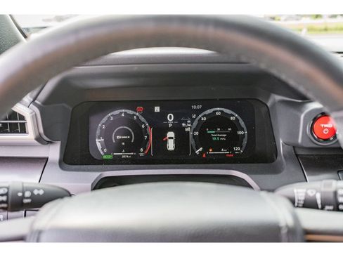 Used 2025 Toyota 4Runner TRD Off-Road image 14