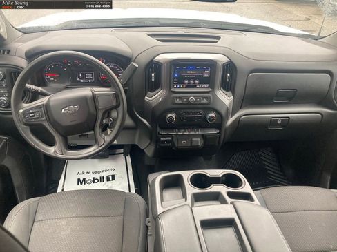 Used 2020 Chevrolet Silverado 1500 Custom Trail Boss w/ Custom Convenience Package image 13