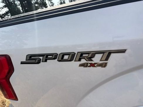 Used 2020 Ford F150 Lariat w/ Equipment Group 502A Luxury AWD/4WD image 11