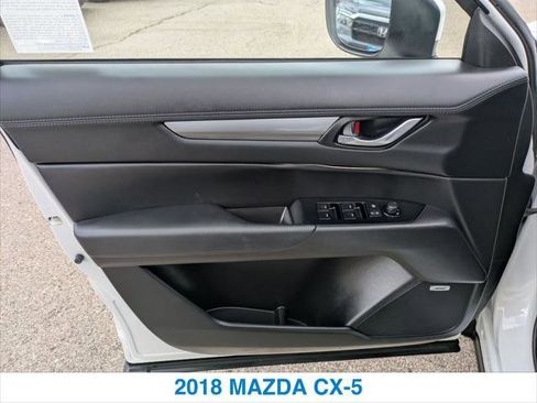Used 2018 MAZDA CX-5 Touring w/ Preferred Equipment Package AWD/4WD image 12