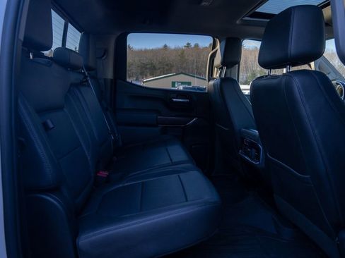 Used 2021 GMC Sierra 1500 SLT image 16