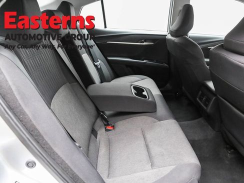 Used 2025 Toyota Camry LE image 24