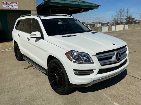 Used 2016 Mercedes-Benz GL 450 4MATIC image 8