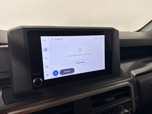 Used 2025 Toyota Tacoma TRD Sport image 29