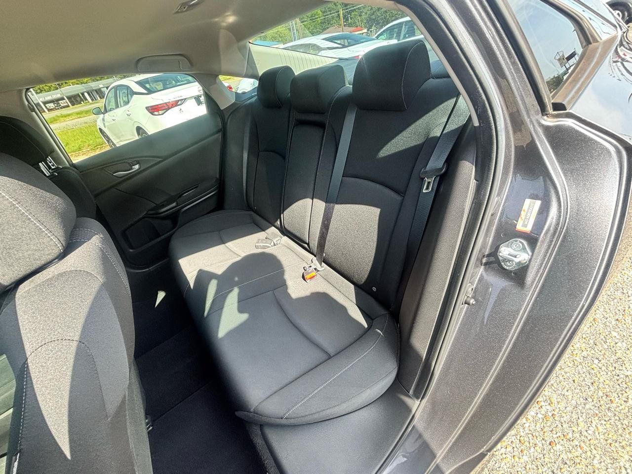 Used 2019 Honda Civic EX image 57
