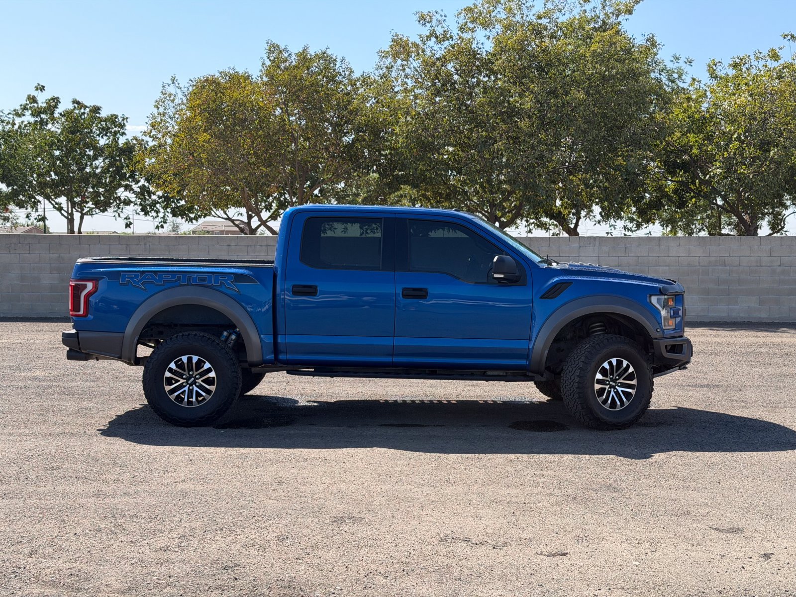Used 2018 Ford F150 Raptor w/ Equipment Group 801A Mid AWD/4WD image 2