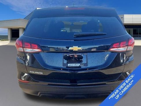 Used 2023 Chevrolet Equinox LS w/ LS Convenience Package image 4