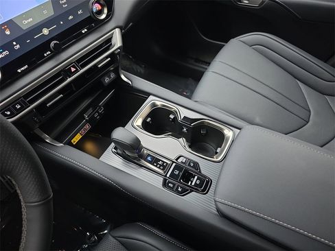 Used 2023 Lexus RX 350 F Sport image 26