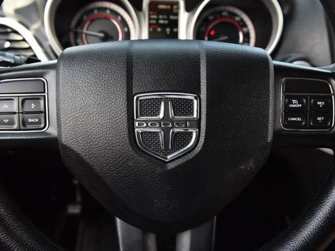 Used 2018 Dodge Journey SE w/ Blacktop Package FWD image 15