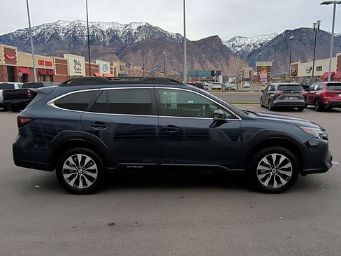 Used 2024 Subaru Outback Limited image 2