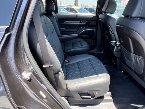 Used 2025 Kia Telluride SX Prestige X-Line AWD/4WD image 19