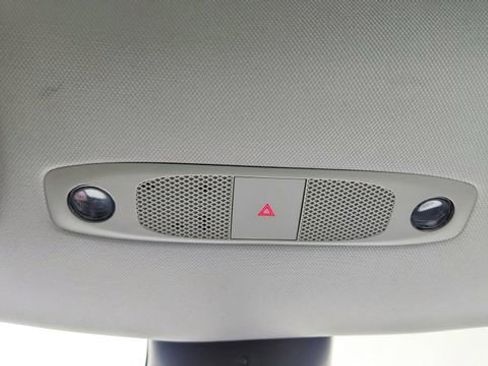 Used 2021 Tesla Model Y Long Range image 56