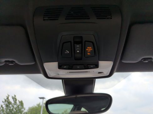 Used 2020 BMW 230i Coupe w/ Convenience Package image 29