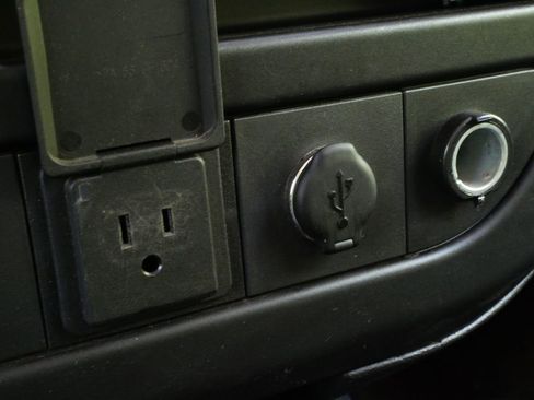 Used 2019 Chevrolet Express 3500 w/ Power Convenience Package RWD image 24