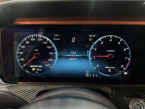 Used 2019 Mercedes-Benz AMG GT 63 image 28