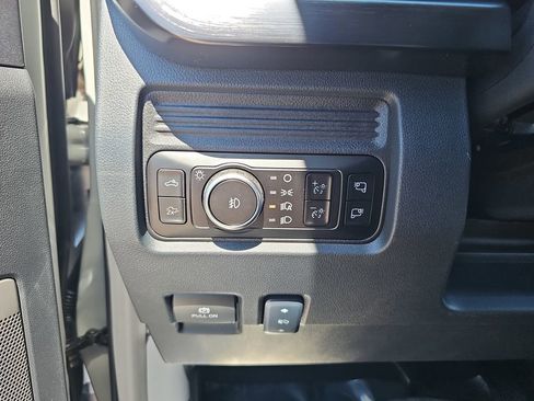 New 2026 Ford F250 4x4 Crew Cab Super Duty image 25