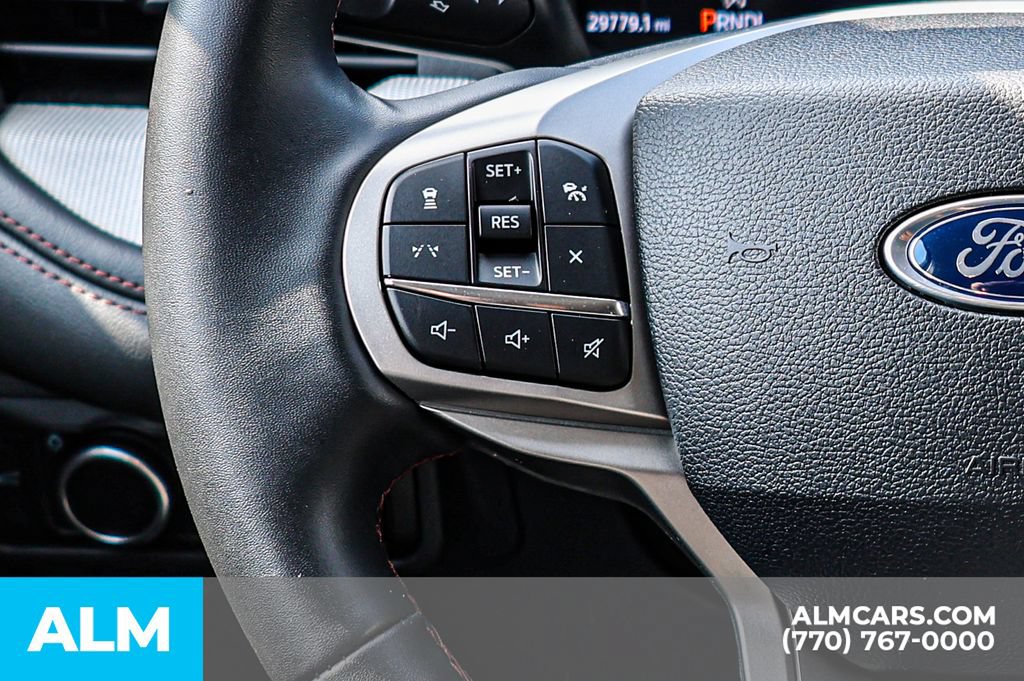 Used 2025 Ford Explorer Active RWD image 35