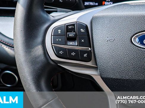 Used 2025 Ford Explorer Active RWD image 35