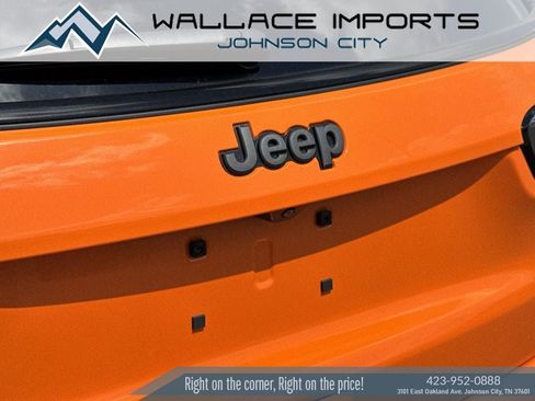 Used 2026 Jeep Compass Latitude AWD/4WD image 10