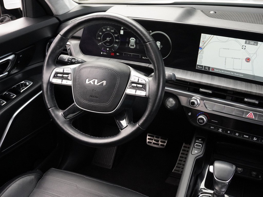 Used 2024 Kia Telluride SX Prestige AWD/4WD image 40
