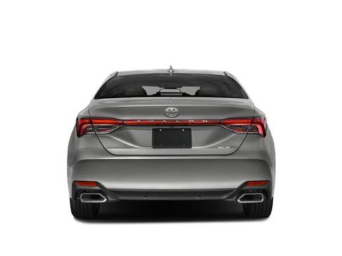 Used 2019 Toyota Avalon XLE w/ Moonroof Package FWD image 5