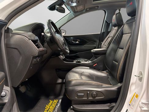 Used 2022 GMC Terrain AT4 w/ Infotainment Package II AWD/4WD image 19