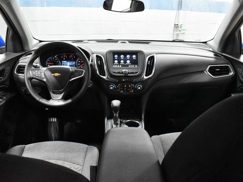 Used 2024 Chevrolet Equinox LT w/ LPO, Floor Liner Package FWD image 5
