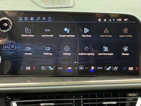 New 2026 Chevrolet Traverse High Country w/ LPO, Floor Liner Package image 25