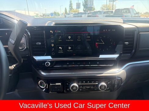 Used 2025 GMC Sierra 1500 SLT AWD/4WD image 16
