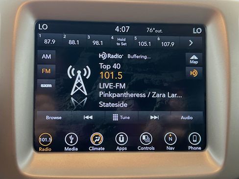 Used 2019 Jeep Compass Latitude w/ Popular Equipment Group FWD image 11