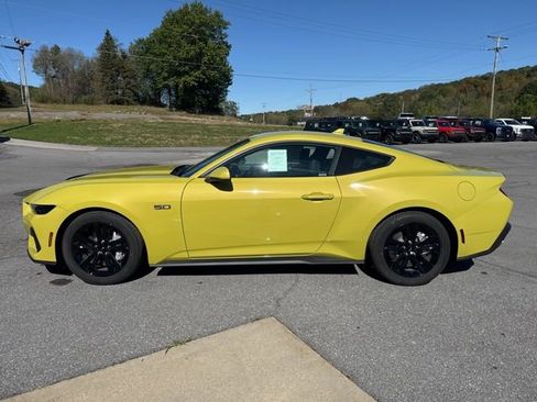 New 2025 Ford Mustang GT image 9